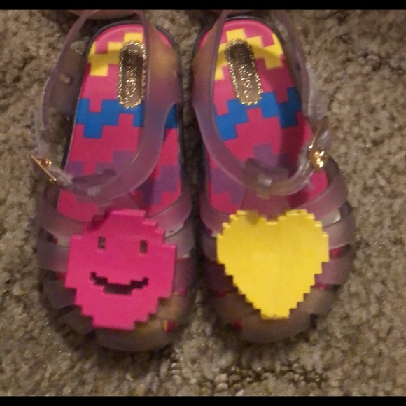 Mini Melissa size 7 - Picture 2 of 2
